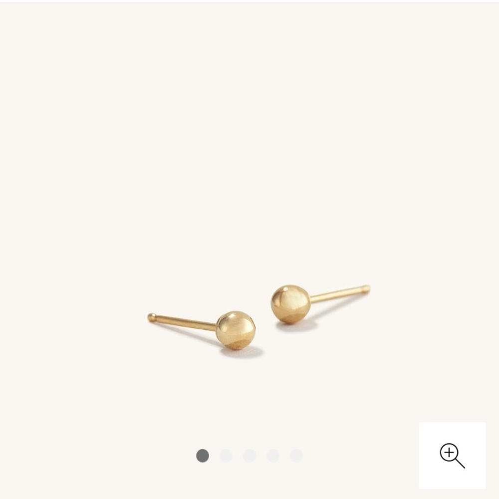 Mejuri Gold Sphere Studs